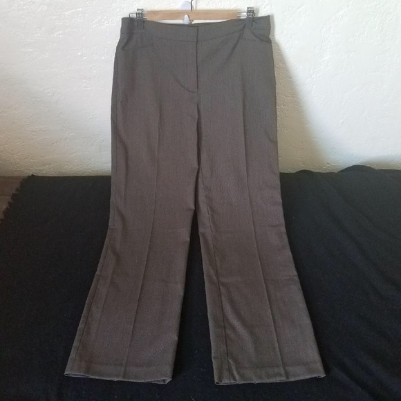 Chico's Pants - CHICOS GREY DRESS PANTS. Size 6